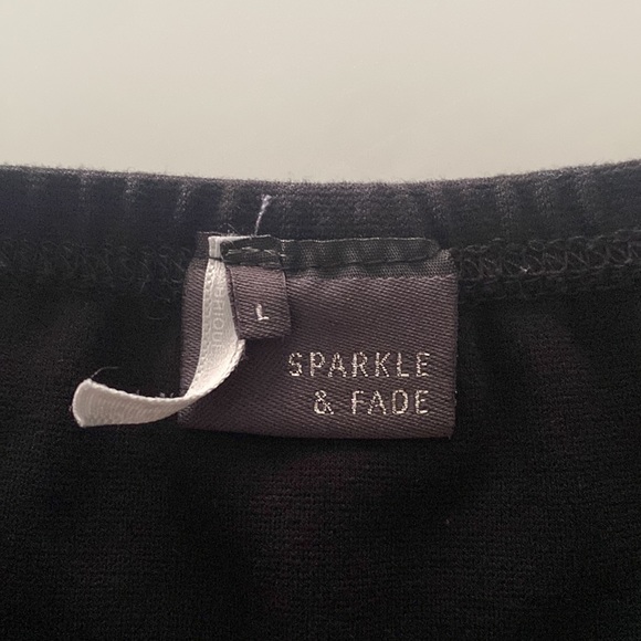 Urban outfitters key hole crop top - Picture 2 of 5